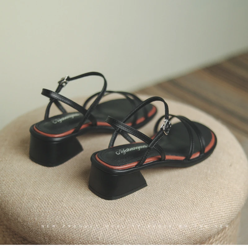 Student Narrow Band Sandals Women Summer Beach Shoes Woman Belt Buckle Sandals All-match Thick Heels Gladiator Sandalias 2022