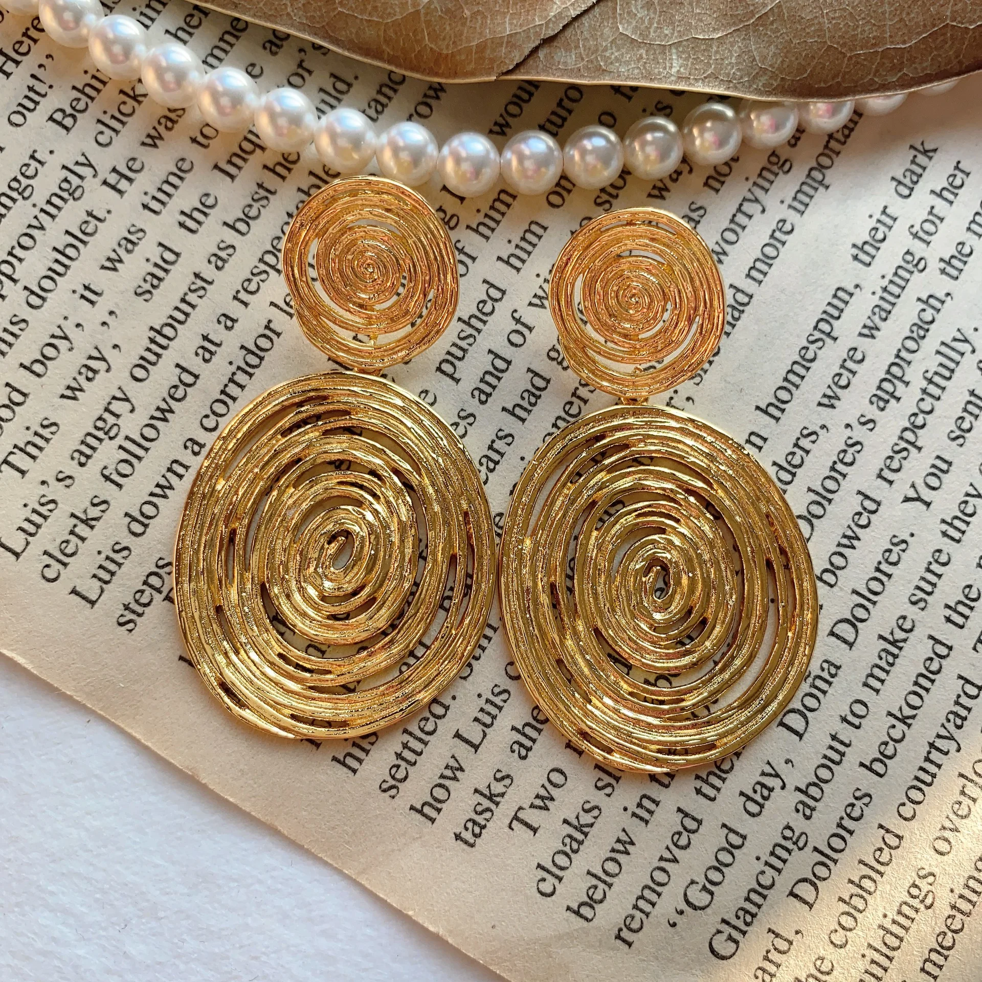 

The popular gold-plated vintage earrings for party Gold Plated vintage Earrings