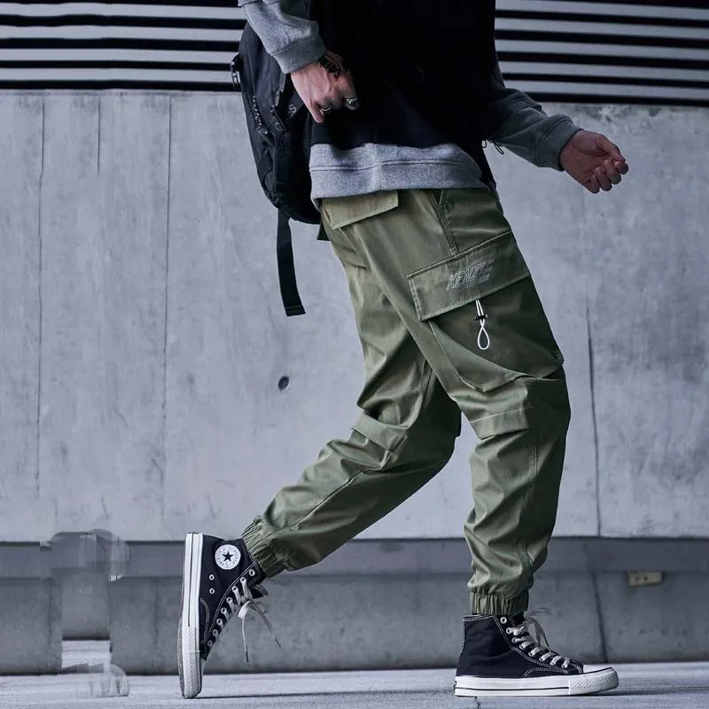 

Black High Street Cargo Pants With Ribbons Casual Multi Pockets Harem Pants For Male Streetwear
