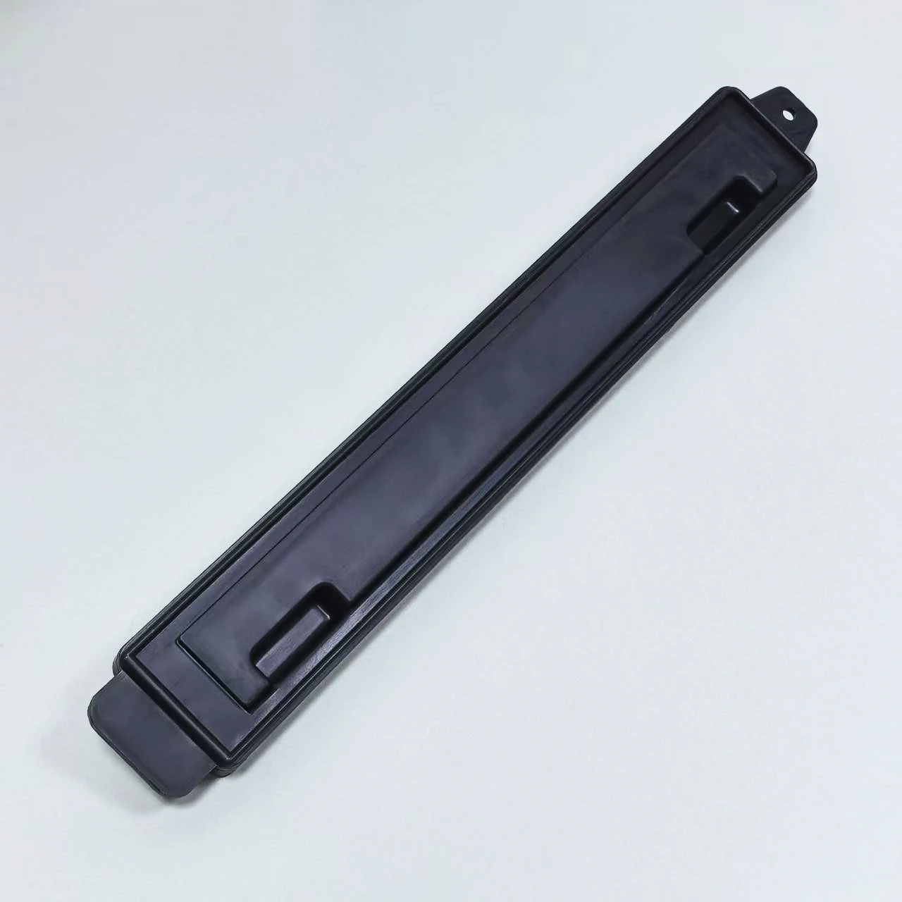 

Крышка фильтра решетки кондиционера для Chevrolet Captiva, OE:93744546