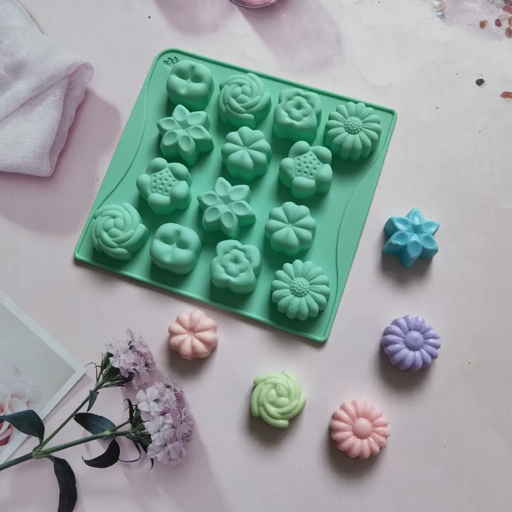 

Various Shapes Of Flowers And Plants Candy Mold Five-Pointed Star Circular Silicone Chocolate Mould Cookie Pudding Baking