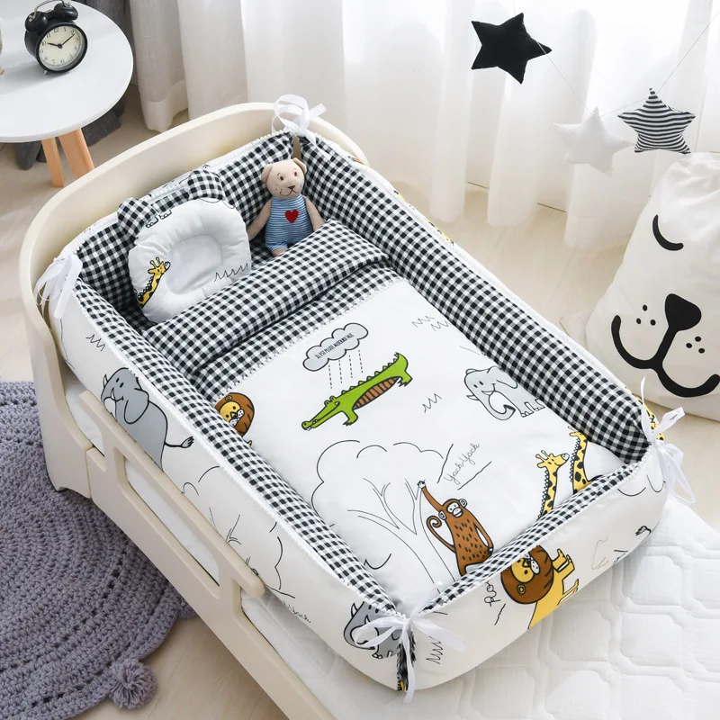 Cartoon Printing Portable Crib Middle Bed Baby Play Bed Removable Bionic Bed with Quilt Bedding Set Baby Bedding Set Newborn