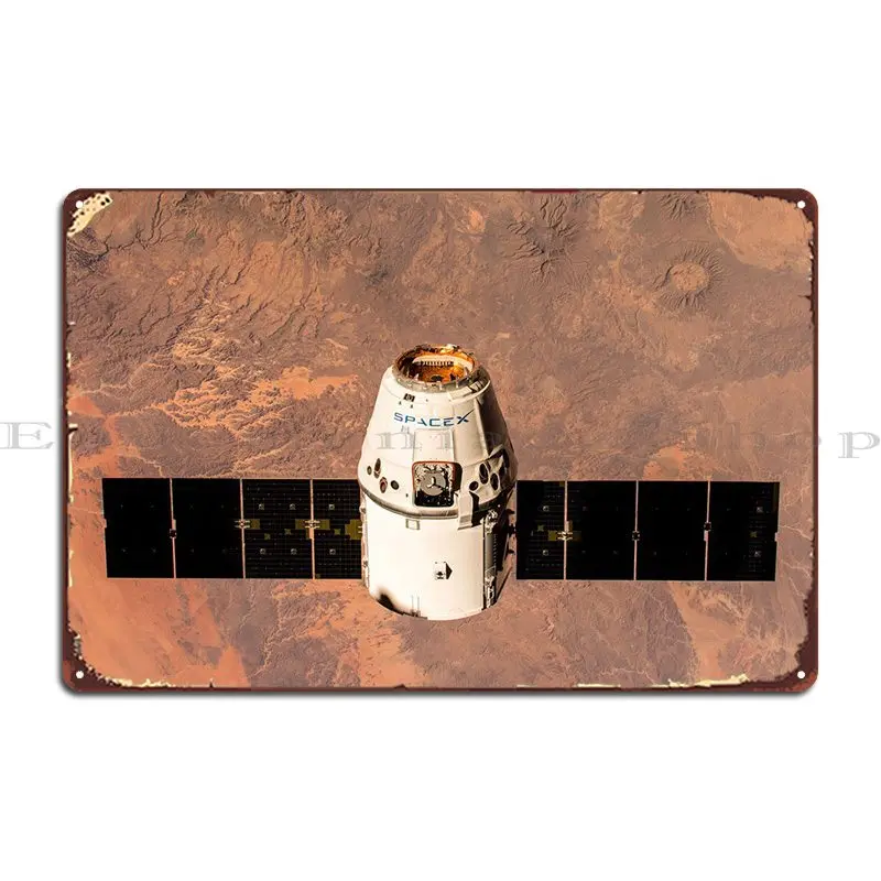 

SpaceX Дракон 1, металлический знак, дизайнерский Настенный декор, настенный обычный кинотеатр, вечерние жестяной знак, постер