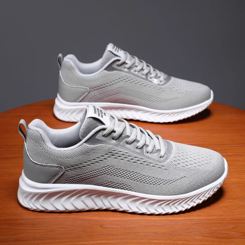 Four Seasons All-match Men Shoes New Trend Daily Non-slip Running Shoes Outdoor Casual Comfortable Breathable Sports Men Shoes