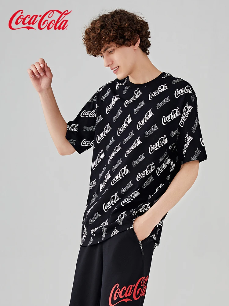 Официальный летний костюм для пары Coca-Cola с коротким рукавом и принтом логотипа