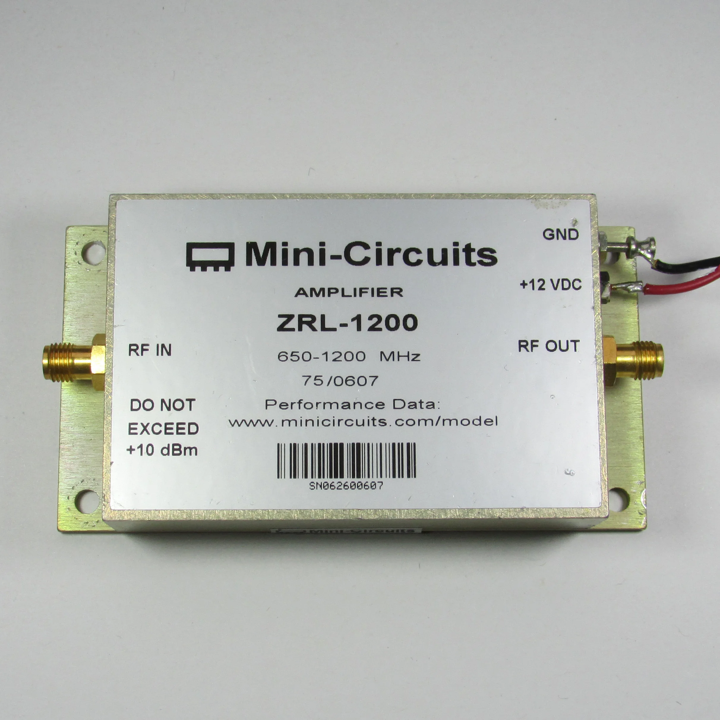 

Mini Circuits Zrl-1200 650-1200mhz 27.5db SMA усилитель с низким уровнем шума