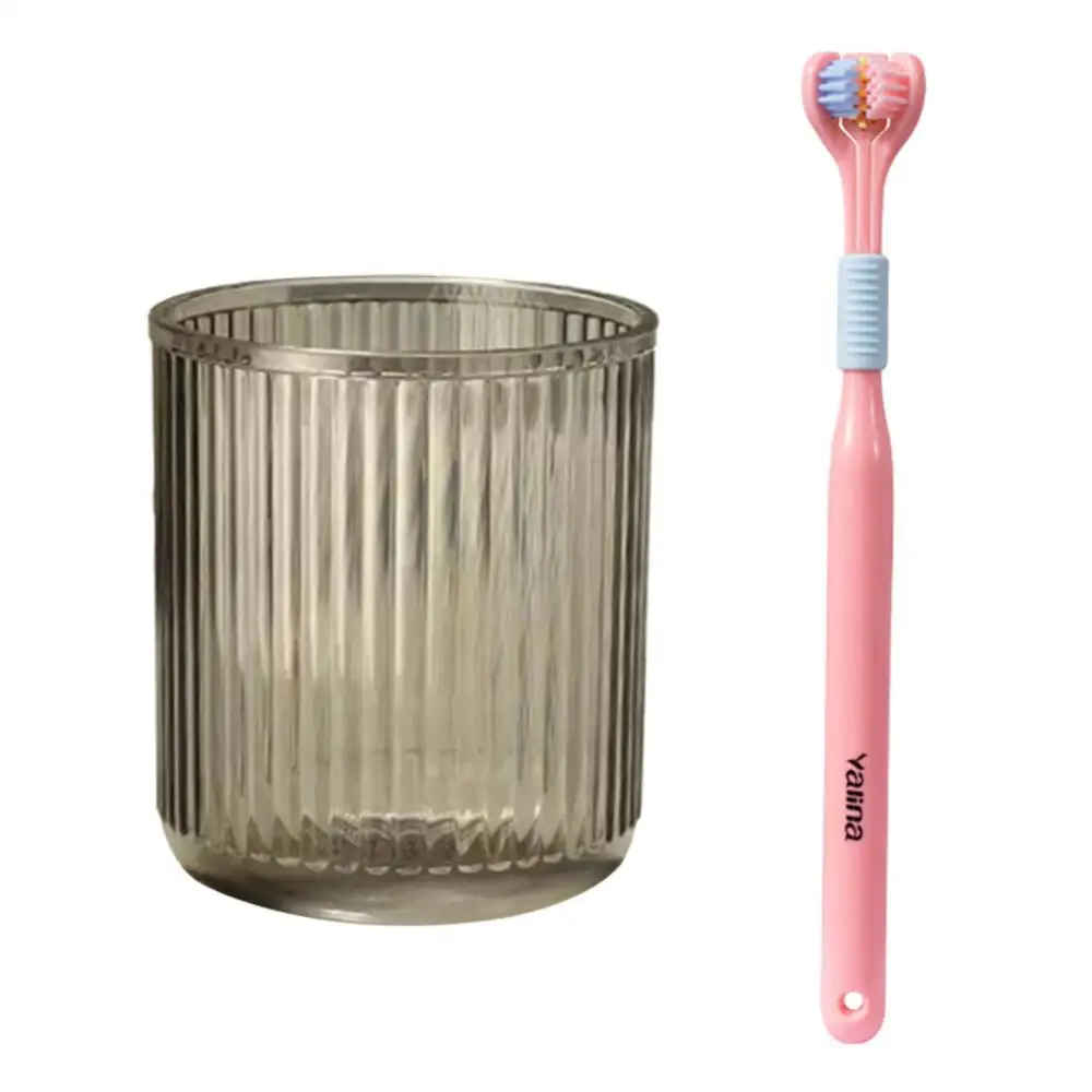 

Удобная и безопасная зубная щетка для кормления, чистящая щетка без мертвых углов, легко носить с собой, прочная трехсторонняя зубная щетка