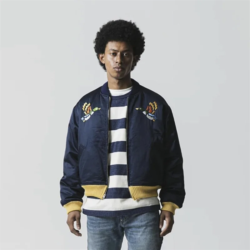 

Куртка Мужская/Женская атласная с вышивкой, 21SS