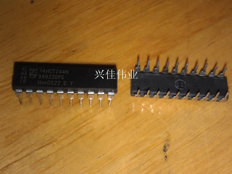 

(5 шт.) 74HCT244N SN74HCT244N MC74HCT244N DIP-20