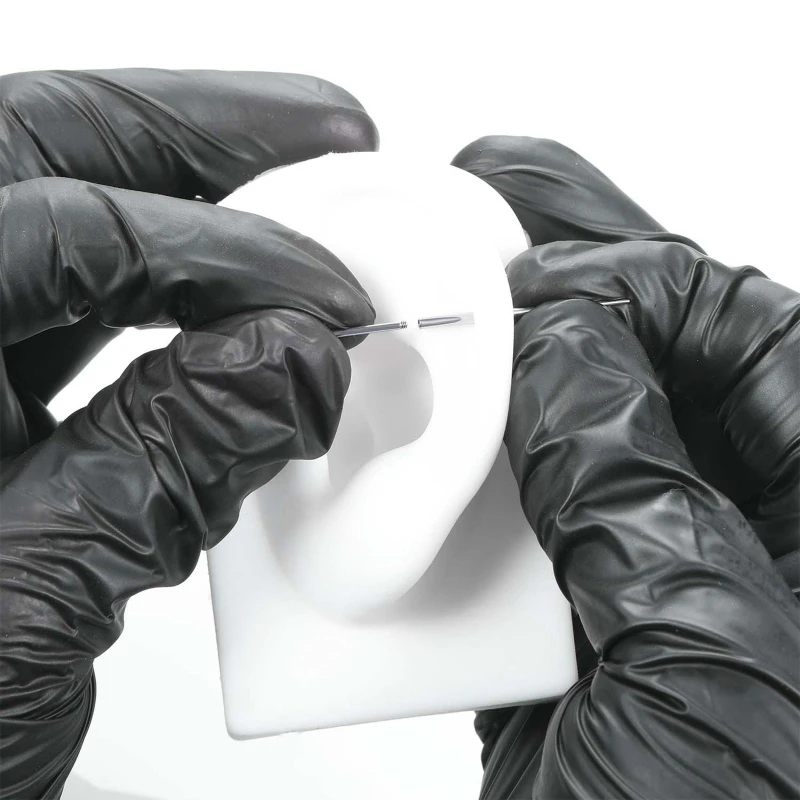 Вспомогательная направляющая для перфорации стержень с резьбой прокола губ тату