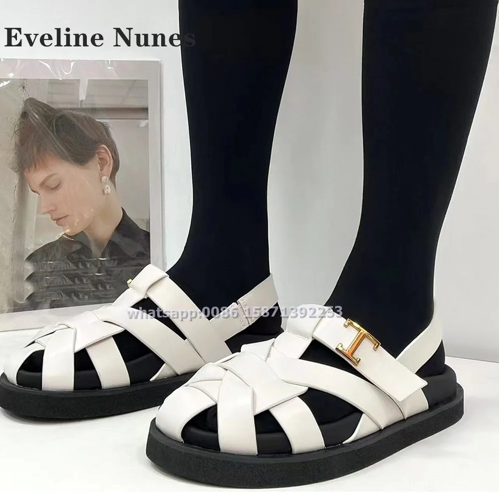 Сандалии с открытой пяткой плетеные босоножки металлической пряжкой круглый