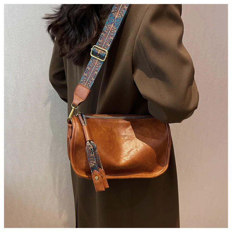 Fashion Luggage &Bags Women's Handbags Crossbod NEW Cowhide Casual Travel Dumpling Shape Large Capacity Mini Brown Ladies Bolsos