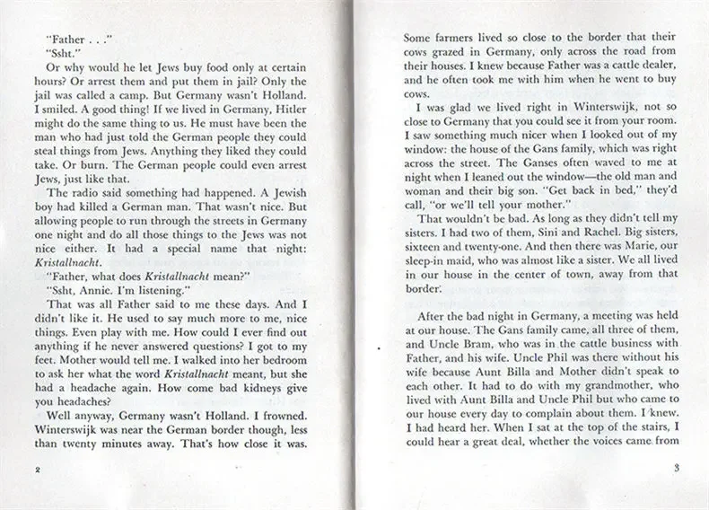 Фото The Upstairs Room, Детские книги для детей 9, 10, 11, 12 лет, книги на английском языке, литературные романы 9780062849809 №2