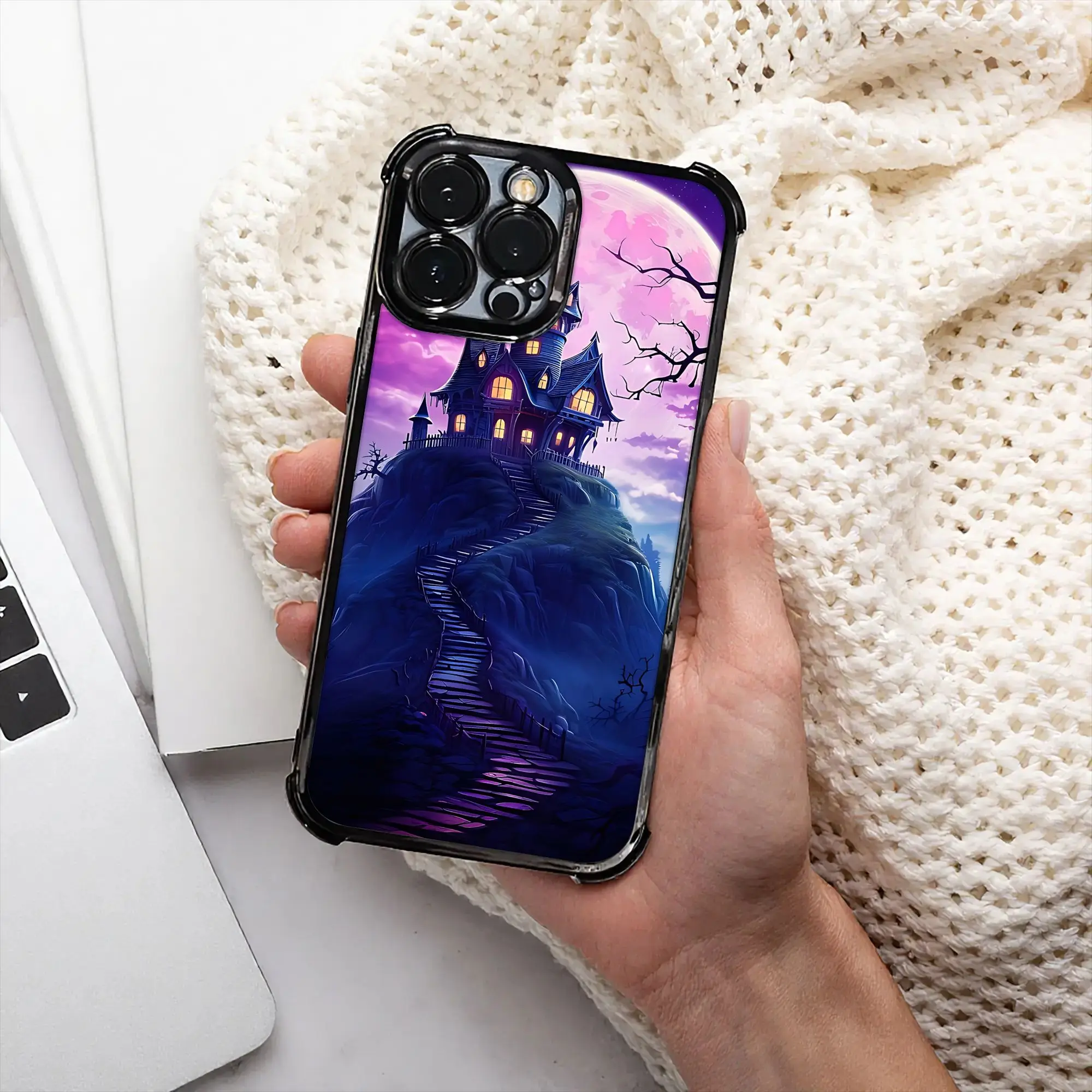 Фото Чехол для iPhone с креативным дизайном «Внутренний призрак» и эффектом гальванического покрытия для различных моделей iPhone. №1