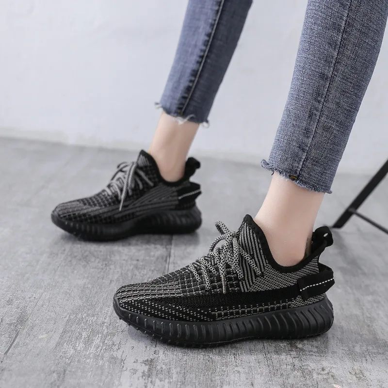 Women's Sneakers 2023 Spring and Autumn Women's Running Shoes Comfortable Breathable Flat Shoes Fashionable Casual Sports Shoes