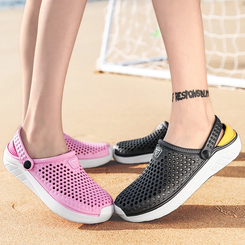 

Fashion Couple Sandals 2022 New Clogs Non-slip Lightweight Men Casual Shoes Hole Soft Waterproof Women Beach Shoes Free Shipping