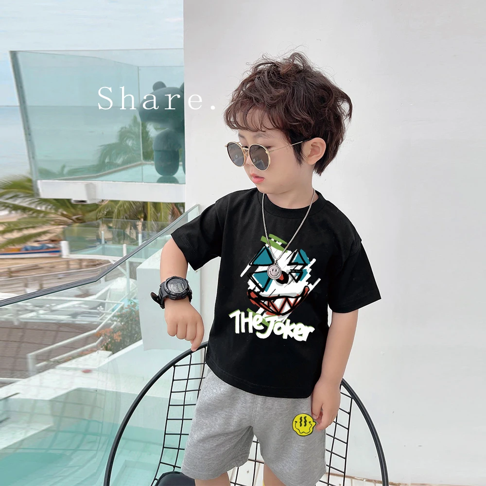 

Модный комплект одежды для маленьких мальчиков Joker, детская одежда, летний спортивный костюм с коротким рукавом для мальчиков, модный бренд...