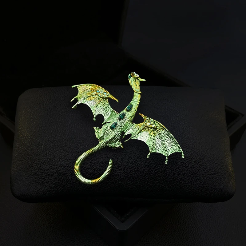 

1819 элегантный цвет изысканный Зеленый Брошь дракон Винтажный Мужской корсаж с высоким вырезом Эмаль Булавка костюм Украшение Ювелирные изделия Подарки