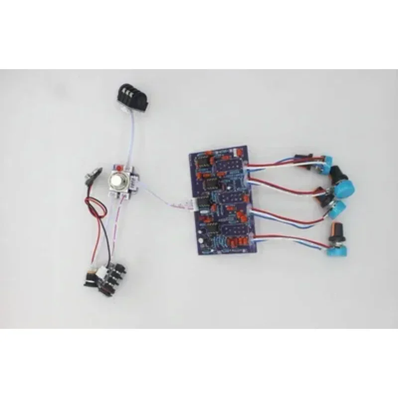 Динамик имитирует искажения одноплатного устройства для изготовления ручных