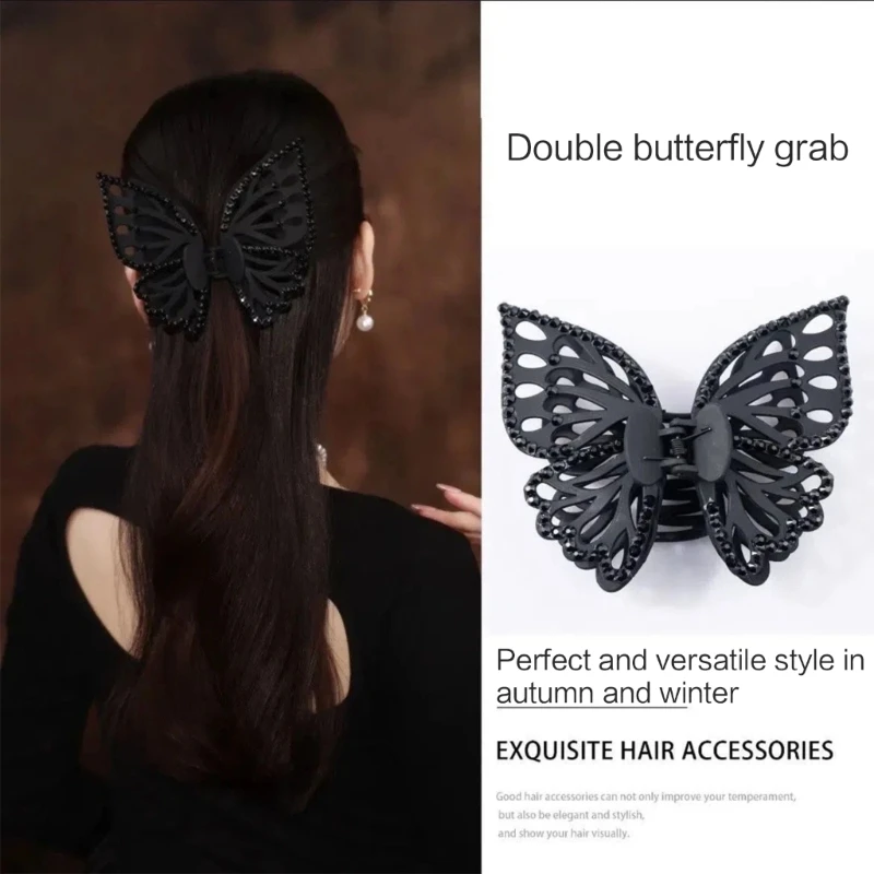 

Winter Large Hair Claw Clips Hollow Hair Jaw Clip Butterfly Hair Catch Barrettes Ponytail Holder Hair Props Dropshipping