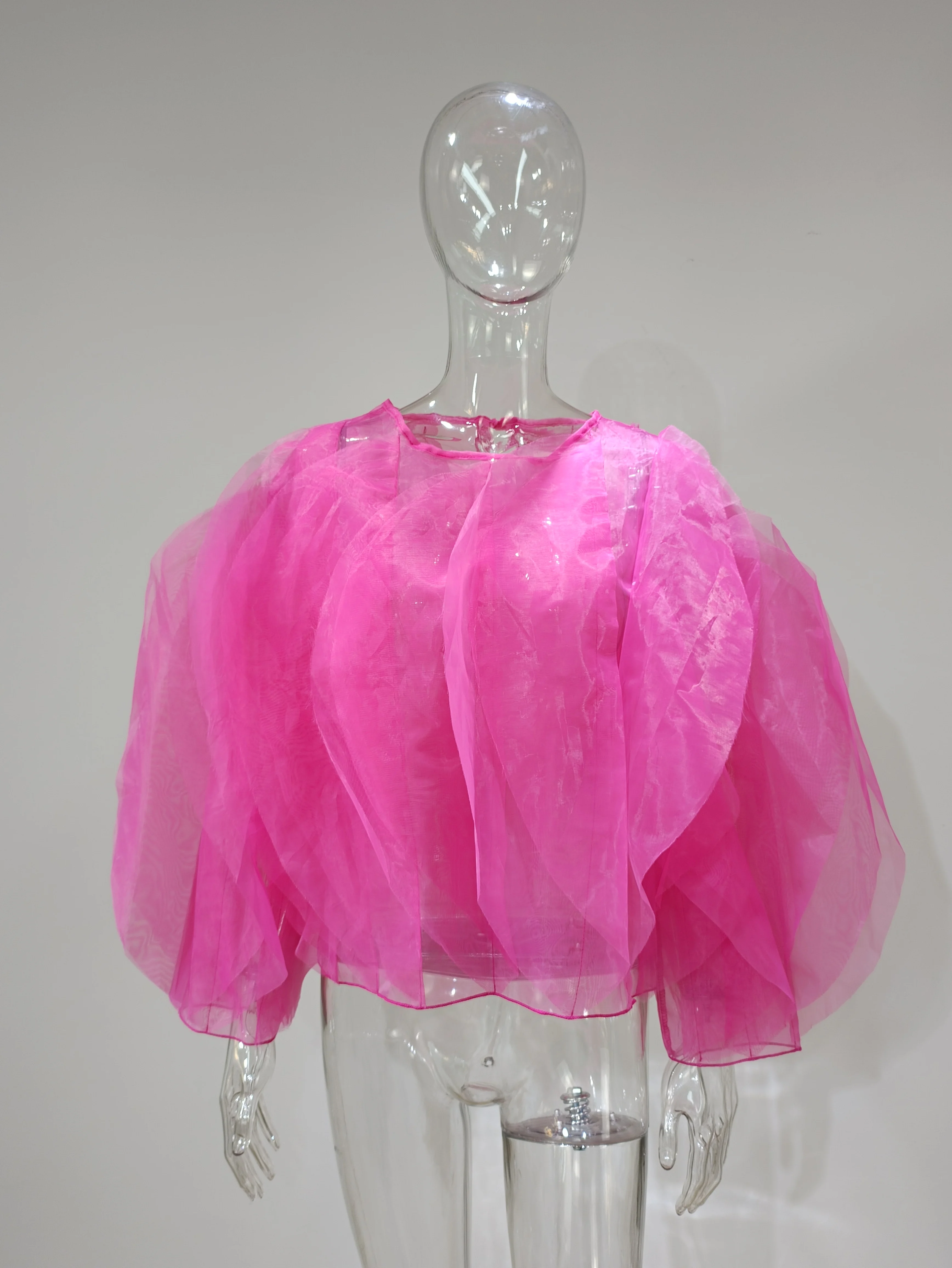 Женская шифоновая плиссированная блузка с рукавами-лепестками и буффами - купить