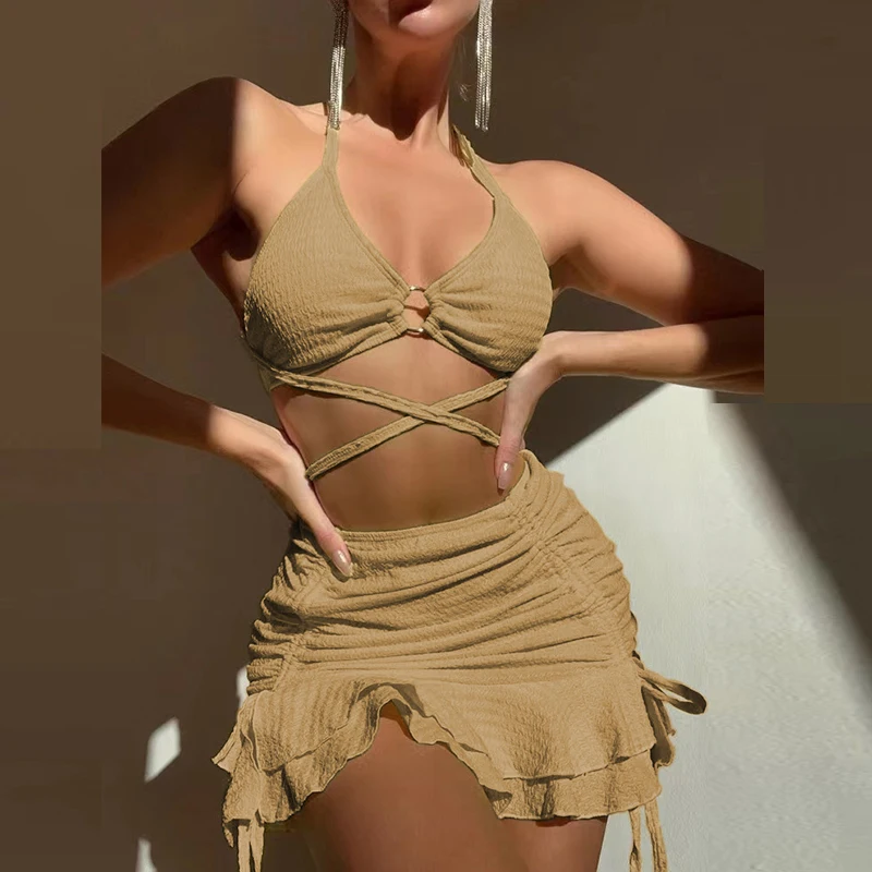 Рисунок 3 - комплект бикини с V-образным вырезом