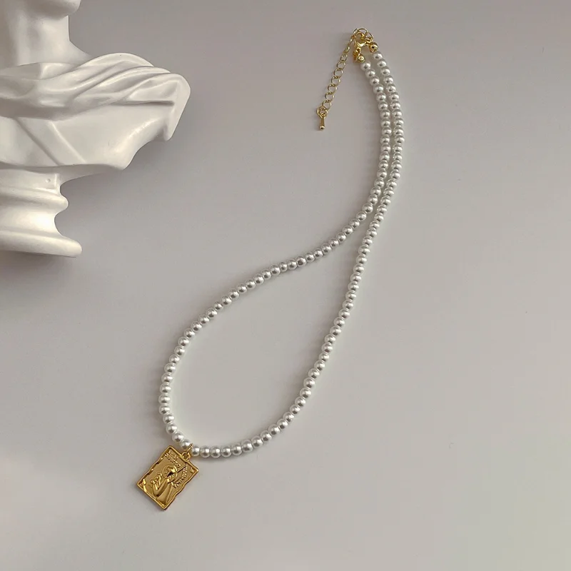 Draweye Pearls Necklaces for Women Square Metal Elegant Vintage Korean Fashion Jewelry Simple Geometric Pendant Necklace