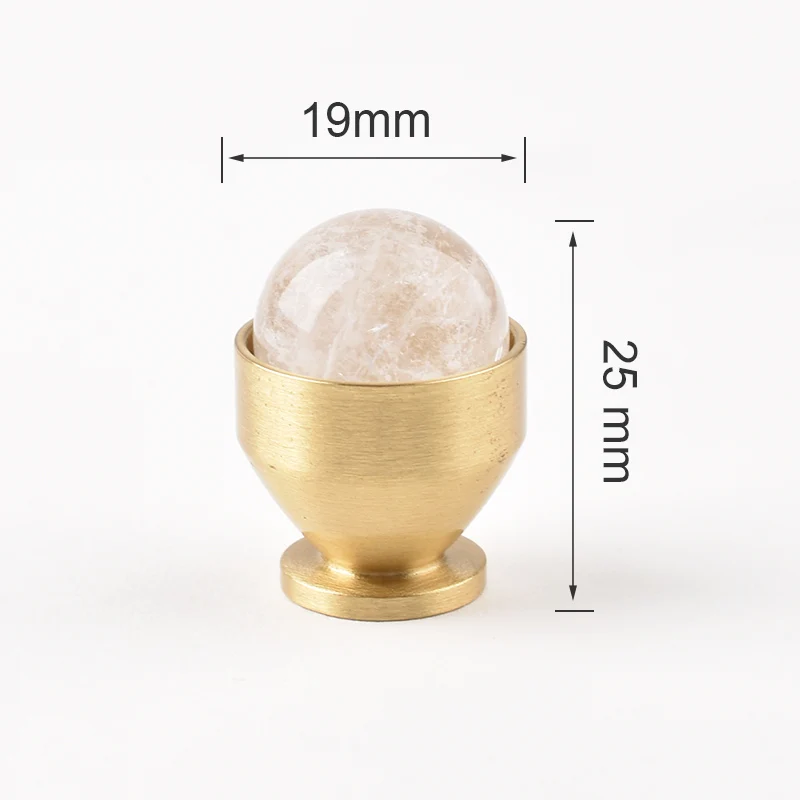 

Ручки для шкафов из латуни с камнем