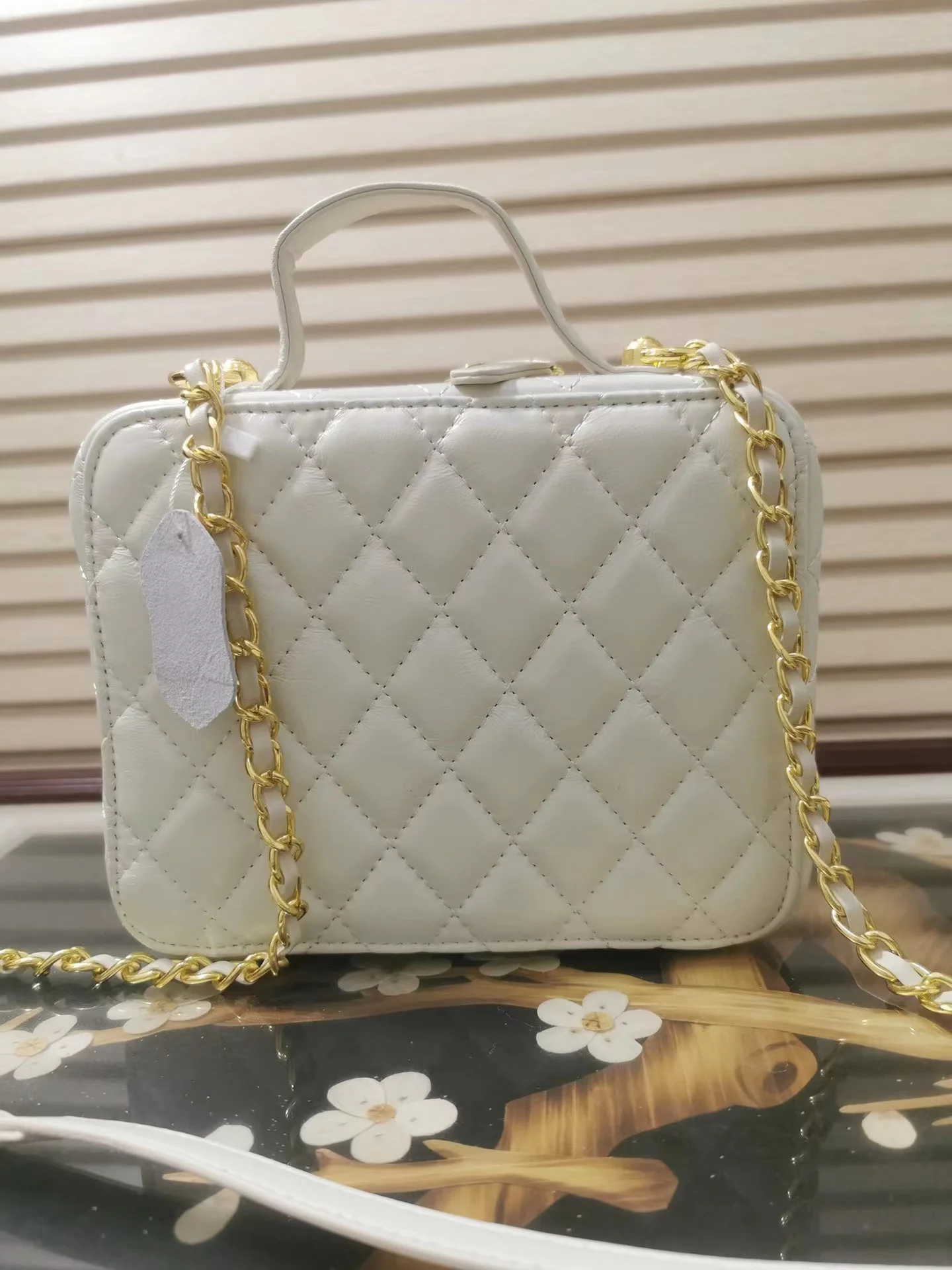 

2022 new style small fragrance fashion chain mismatched mirror tote Rhombus pattern small square bag shoulder straddle woman bag