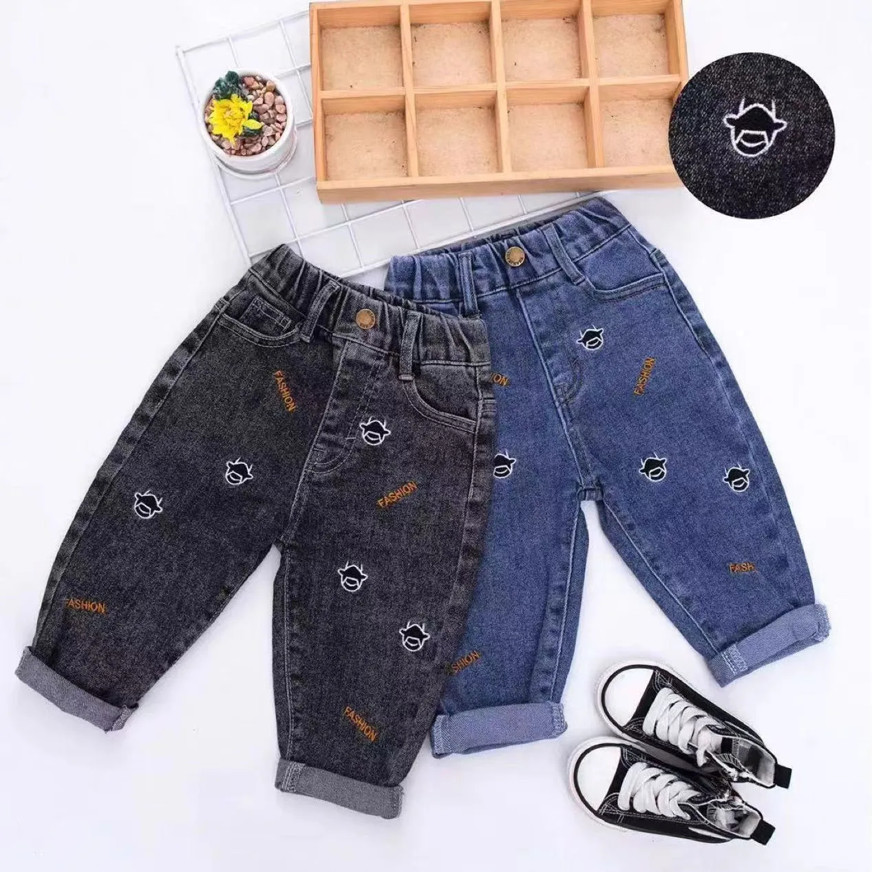 Spring and Autumn New Korean Edition Baby Fashionable  Pants For Small And Medium Children Versatile Trendy Long Pants For Boys