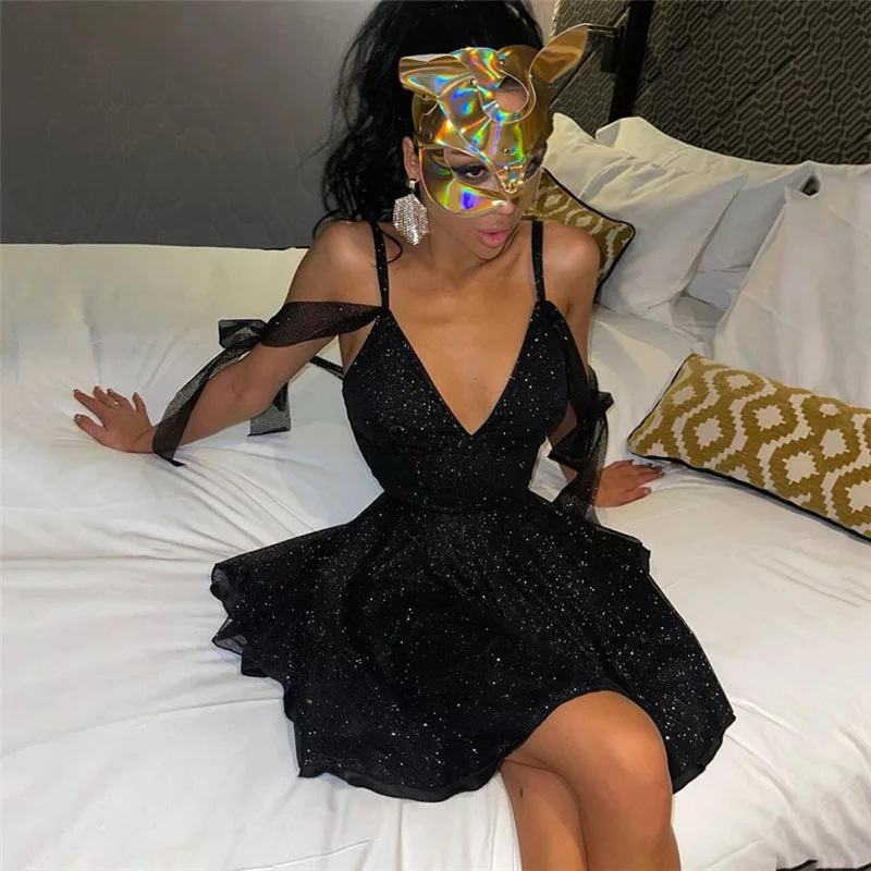 

Sexy Low-Cut Backless Metal Party Dresses Women 2022 Summer Elegant Party Dress Beach Night Club Mini Slip Dress Glitter Sequin