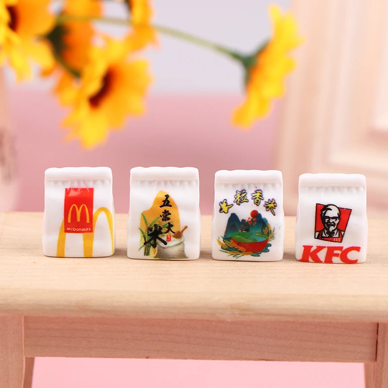 

10pcs Flour Bags Rice bag Model Doll House Accessories 1:12 Dollhouse Miniature