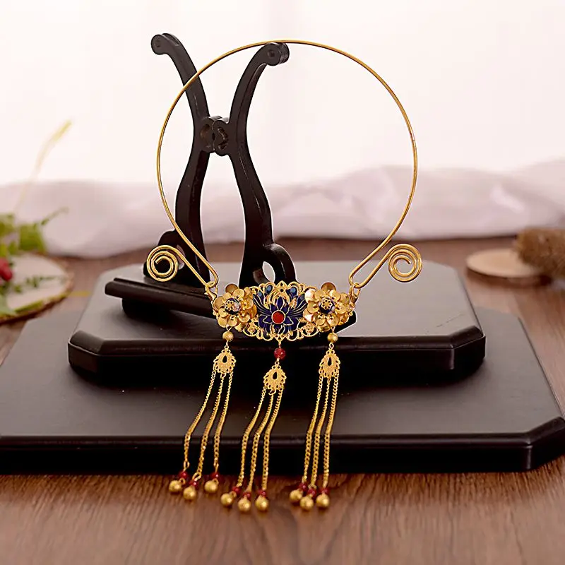 

New Ancient Chinese Torque Metal Chain Tassel Pendant Necklace for Women Girls Hanfu Dress Costume Decorative Jewelry