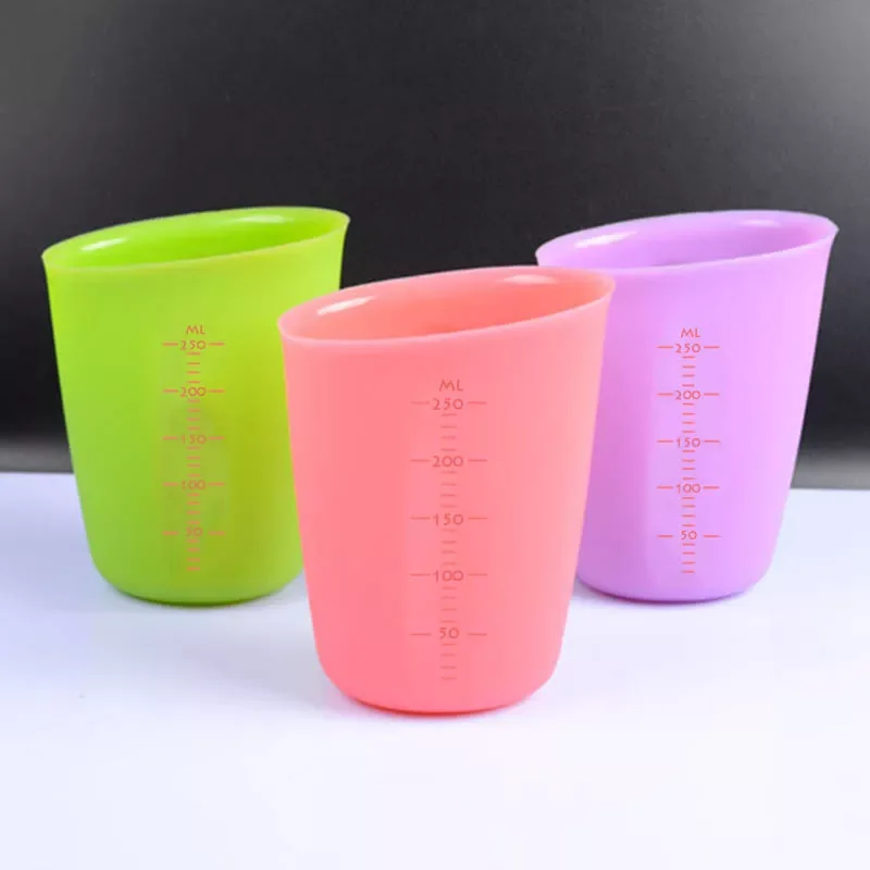 

250ML Semi-permeable Double-Scale Measuring Cup Kitchen Accessories Cooking Tools Mug Gadget Accurate Silicone Food Grade Visual