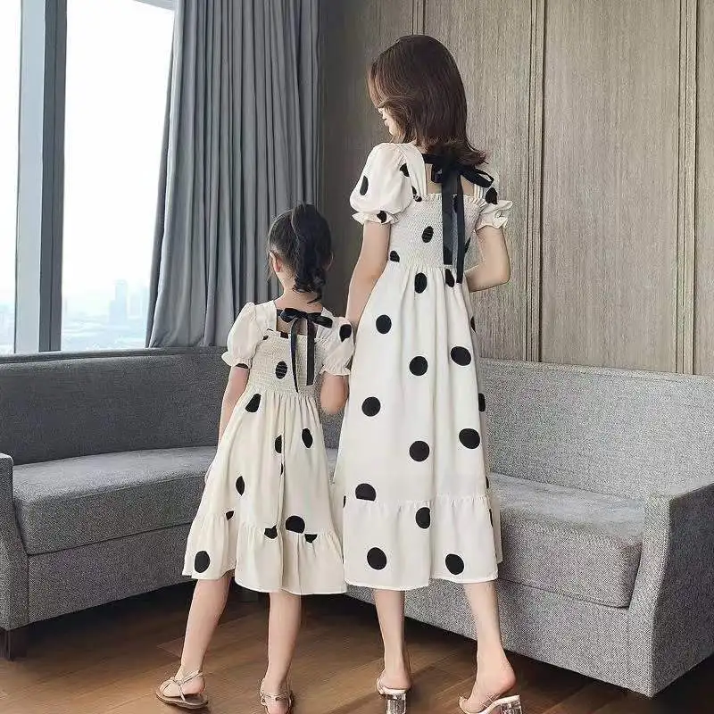 

Mother and Daughter Polka Dot Dresses Summer New Fashion Children's Clothing Small Fresh Puff Sleeve Parent-child Princess Dress