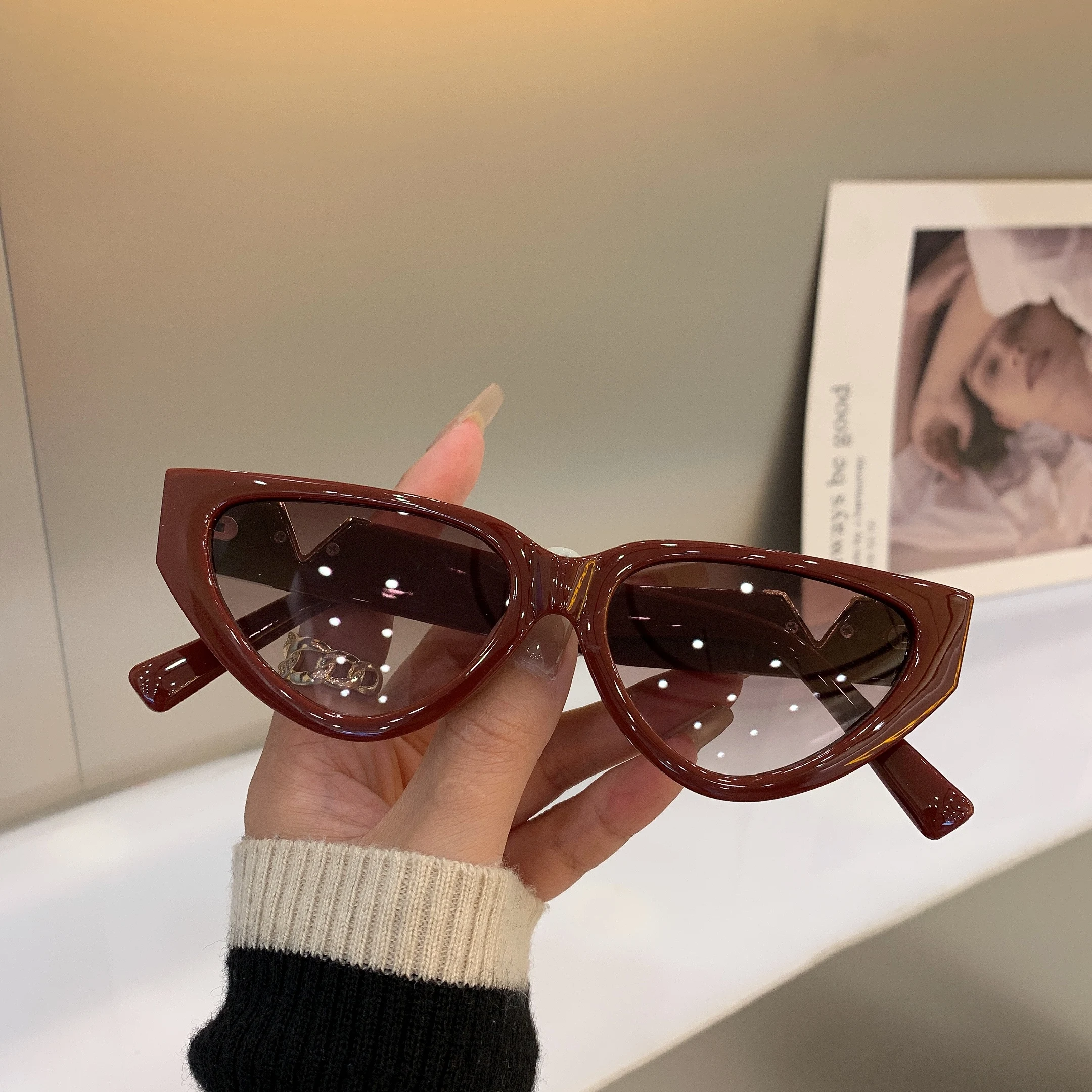 fashion hot cat eye small frame sunglasses female women trendy summer eyewear new brand designer cool uv400 shades for ladies free global shipping