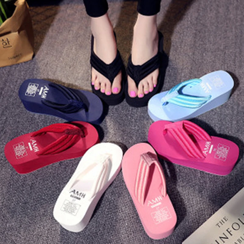 

Thick Bottom Slippers Women Shoes Summer Flip Flops Heels Sandals Wedge Platform Slides Fashion Soft Beach Non-slip Slippers