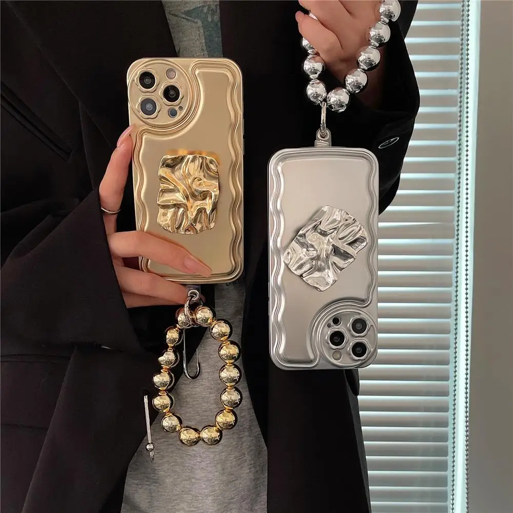 

Luxury Electroplated Wrist Stand Foldable Silicone Phone Case For IPhone 14 13 12 11 X XS XR Pro Max Fashionable Wristband Cover