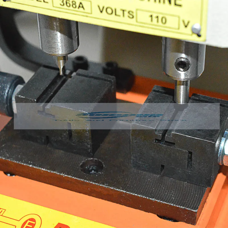 Машина для дублирования ключей