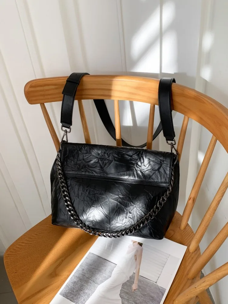 Сумка-мессенджер женская из натуральной кожи элегантная офисная сумочка на