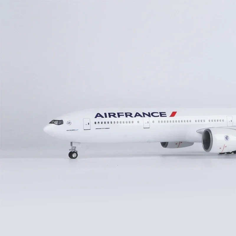 47 см масштаб 1/157 B777 модель самолета Air France Airlines со стандартным шасси и посадочным