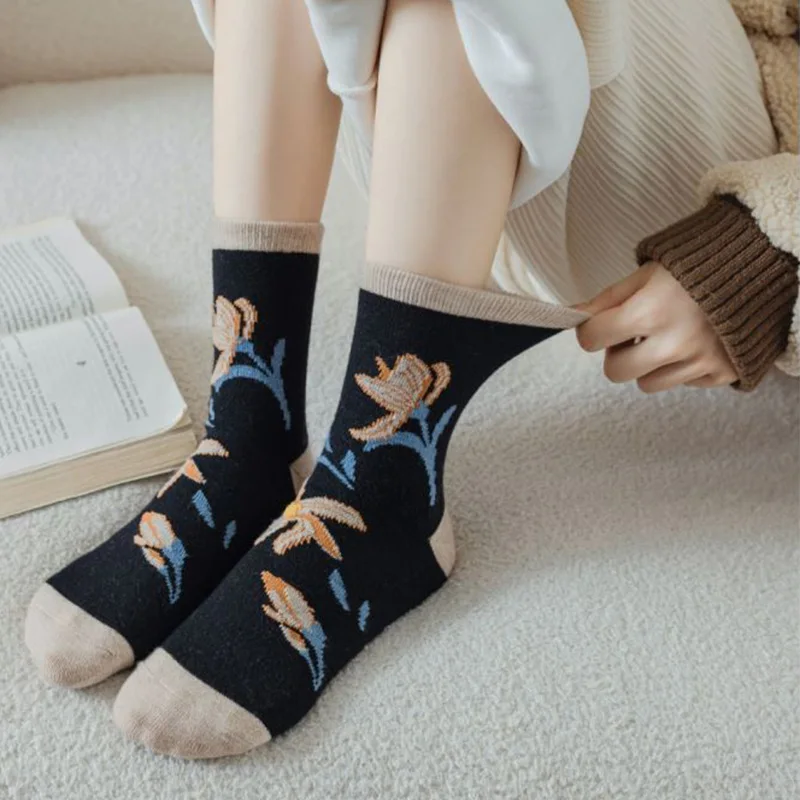 5 Pairs Cashmere Thicken Socks Women Kawaii Flowers Print Winter Middle Tube Wool Socks Cycling Korean Style Street Leg Warmers
