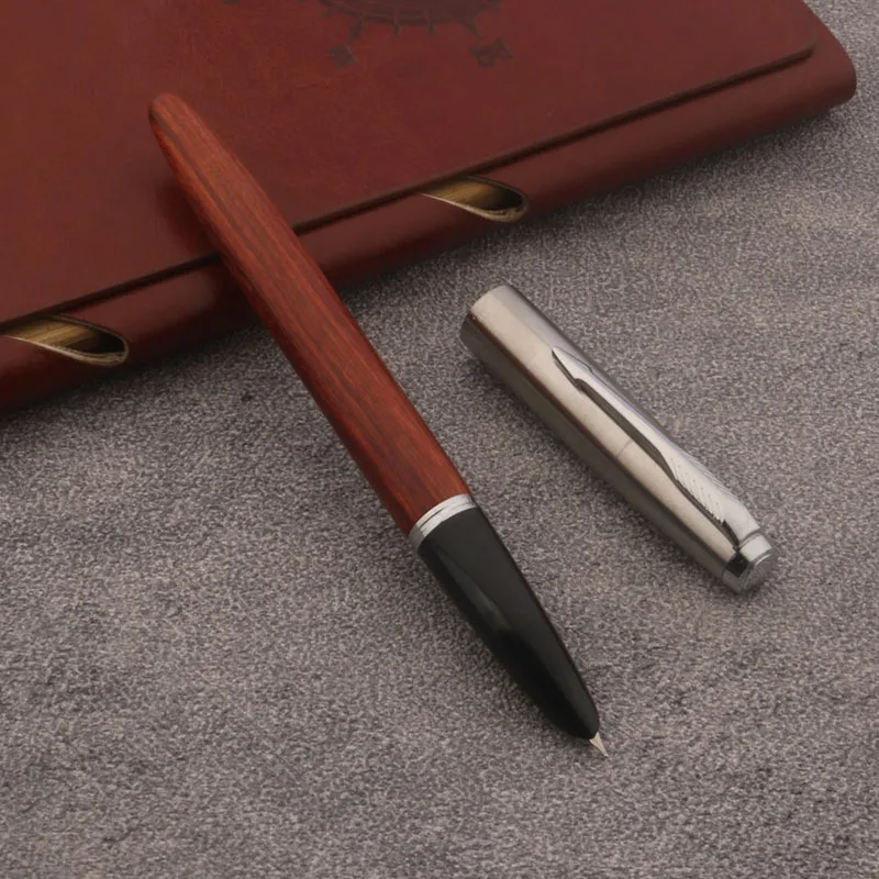 

Перьевая ручка Chouxiongluwei деревянная с капюшоном