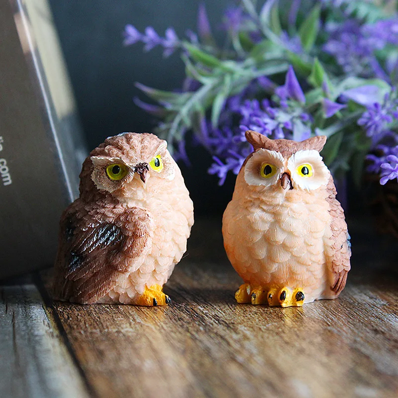 

1pc Cartoon Owl Resin Crafts Decoration for Living Room Porch Desktop Cute Animal Ornaments 1.5 Inch Height