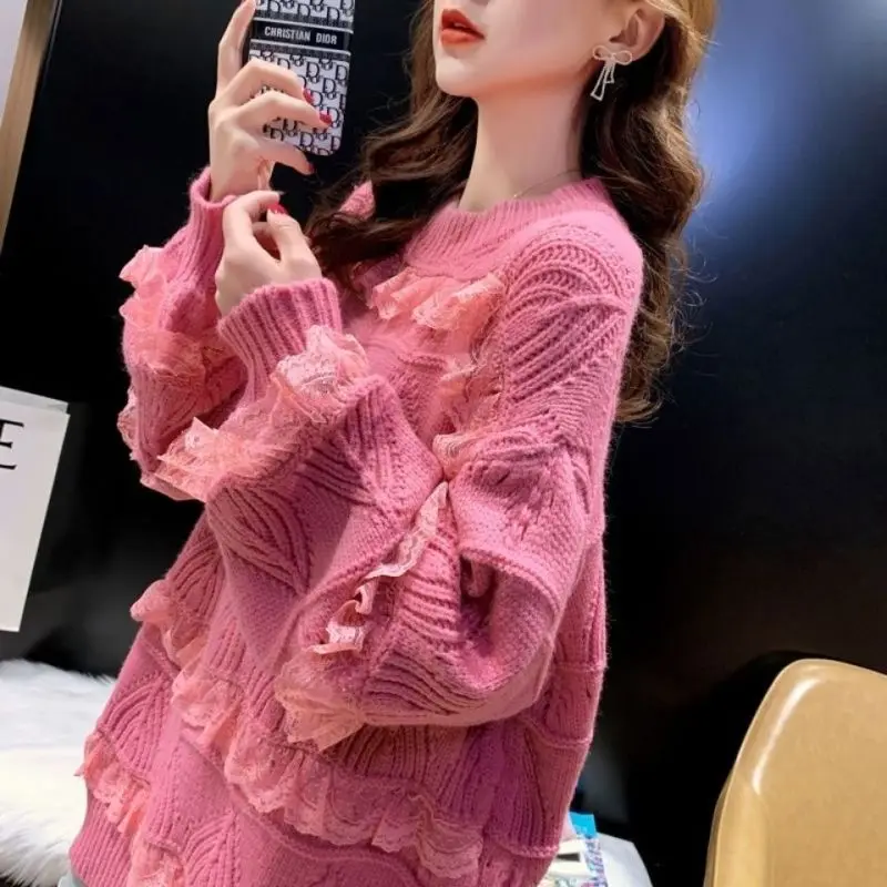 

Fashion-forward Women’s Sweater 2023 with Lace Stitching Pullover Top Autumn Winter Elegant and Chic Women’s Outerwear Sweater