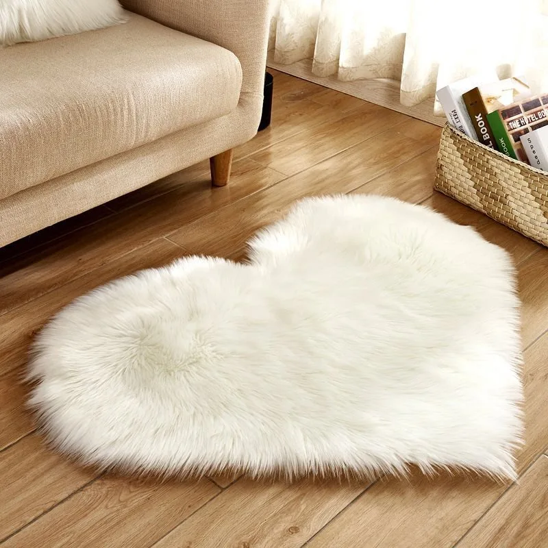 

Shaggy Carpet Artificial Sheepskin Hairy Mat Wool Faux Fluffy Mats Love Heart Rugs NO Lint Carpet For Living Room 30x40cm