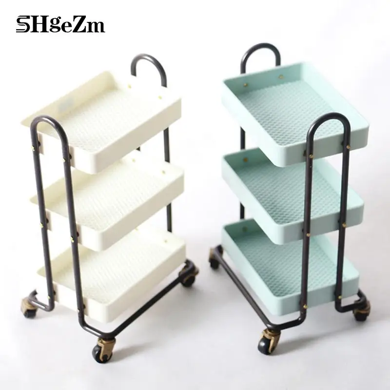 

1PCS Dollhouse Miniature Furniture Shelf Bookshelf With Wheels Storage Display Rack Dollhouse Furniture Accessories Metal 1:12