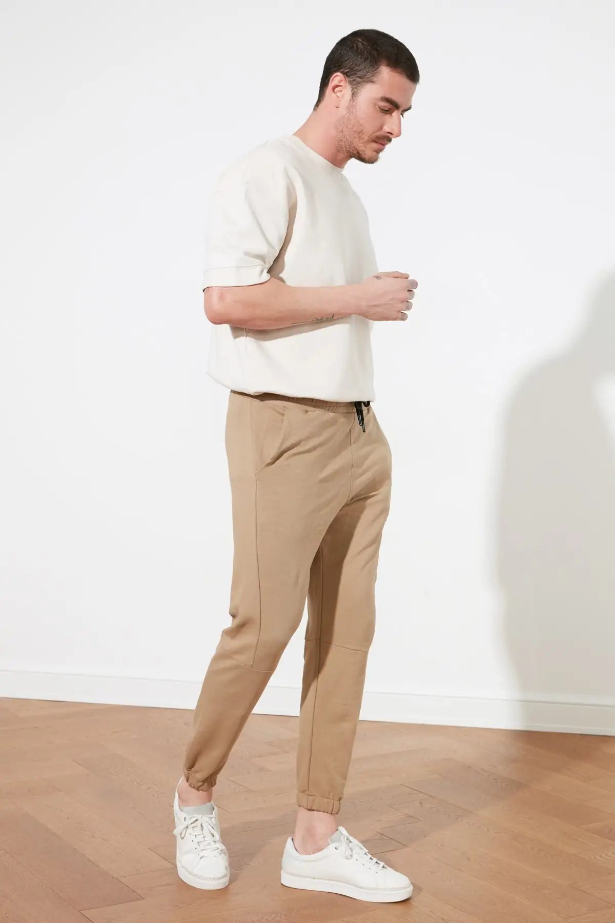 

Trendyol Male Sweatpants TMNSS20EA0076