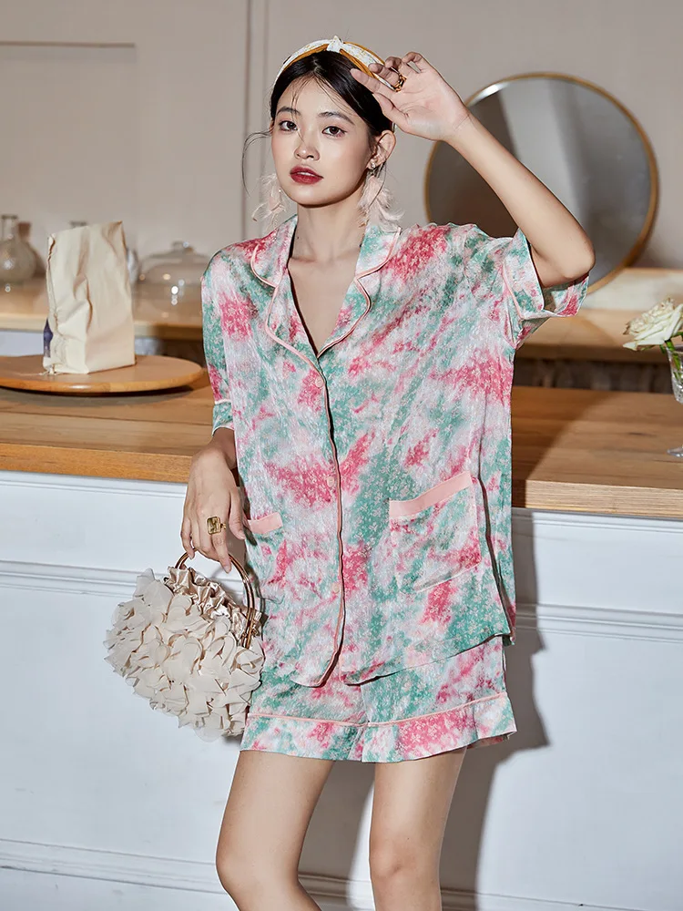 Ice silk pajamas new fashion print short-sleeved suit home wear pajamas for women  سكسي نيك  ชุดนอน