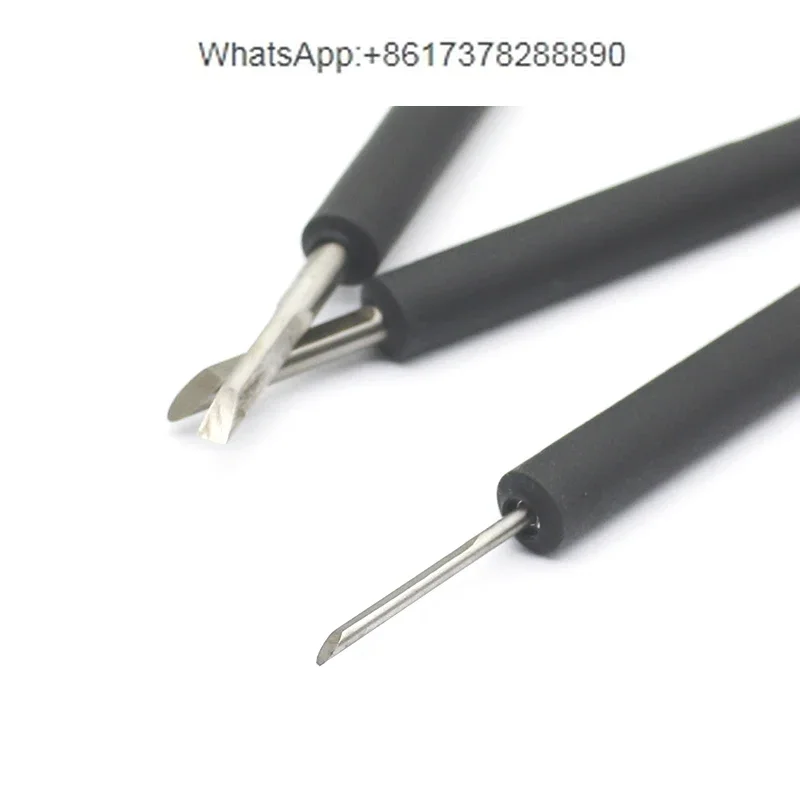 Набор из 14 ножей для резьбы по дереву